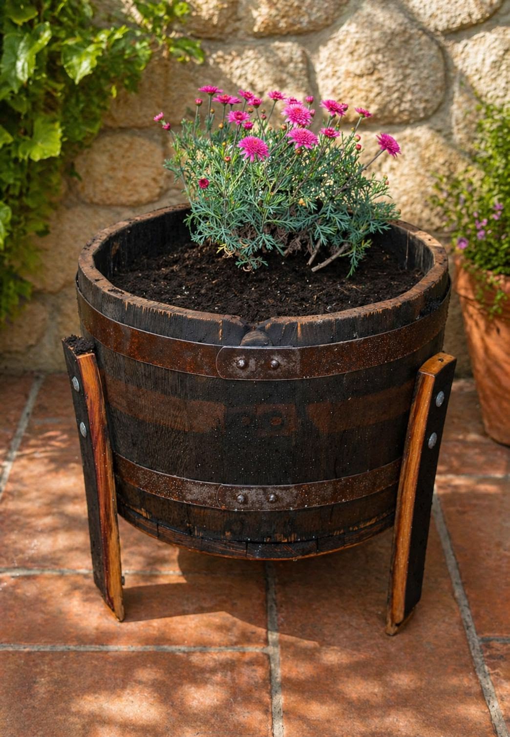 10-Gallon Decorative Display Barrel