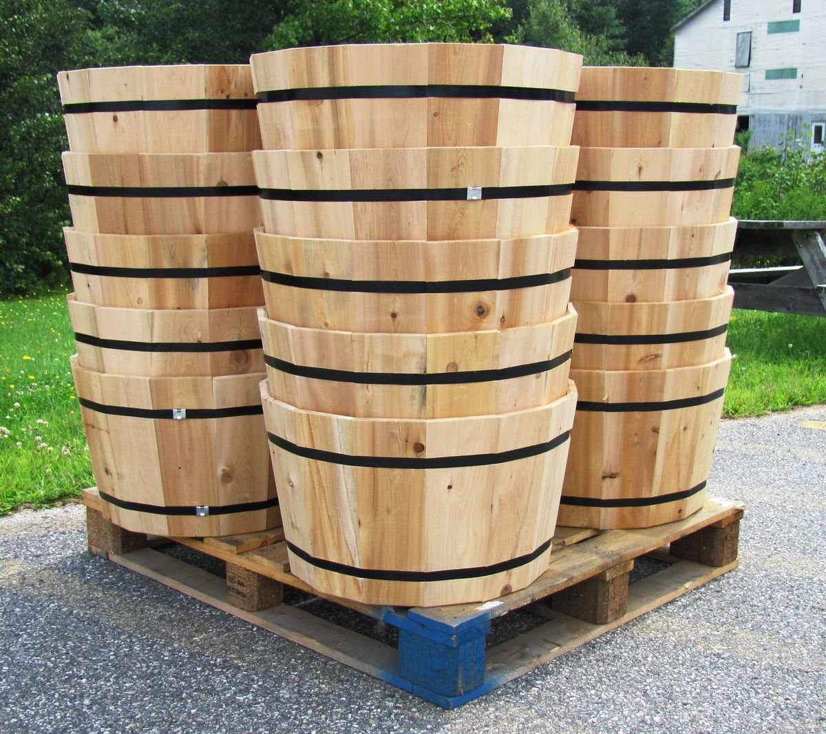 Mini Barrel Planter - 15-Gallon additional view